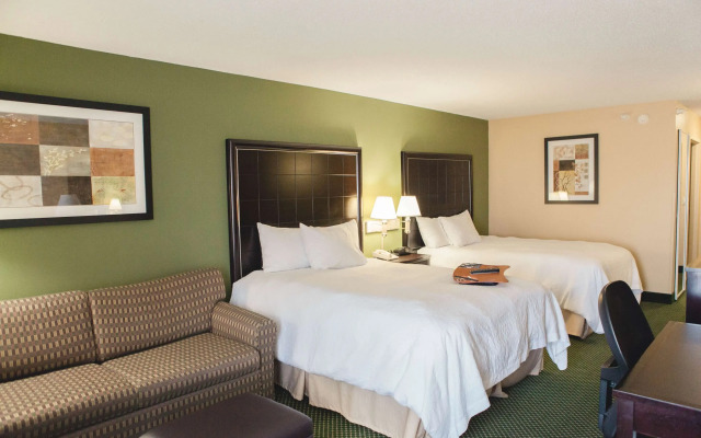 Hampton Inn Bloomington West
