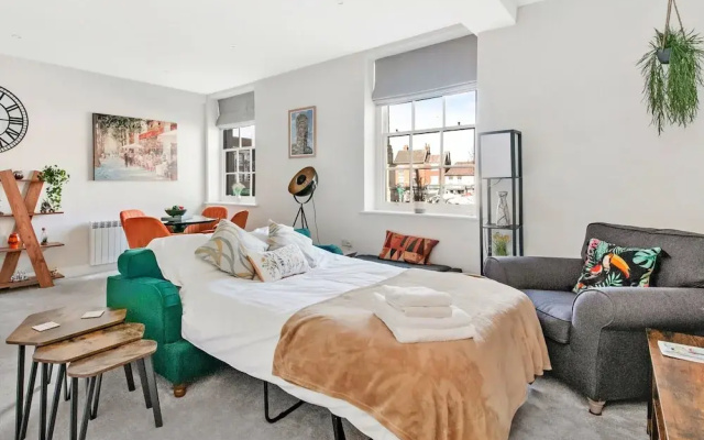 Apartment in Ripon Market Place Charm