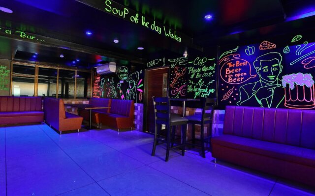 Hotel Blh By OYO Rooms