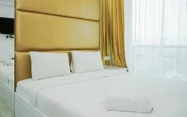 Comfort and Modern Studio at Tree Park Cikokol Apartment