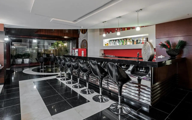 Astron Ponta Grossa Plaza by Nobile