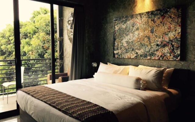 Riverside Luxury Pool Villa 88 Place Chiang Mai
