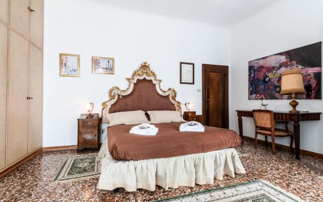 Ve-Nice Suite Rialto Sp720-4