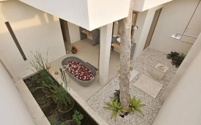 Villa Bali Asri Batubelig