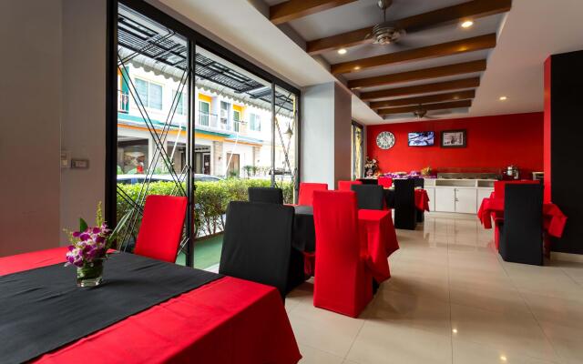 PJ Patong Resortel