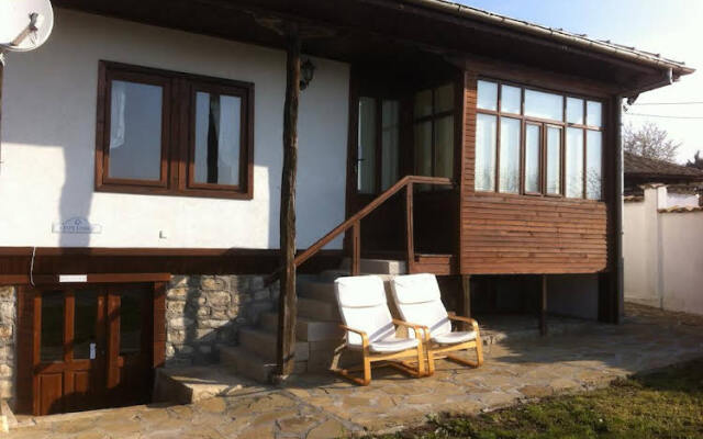 Lionsgate Guest House