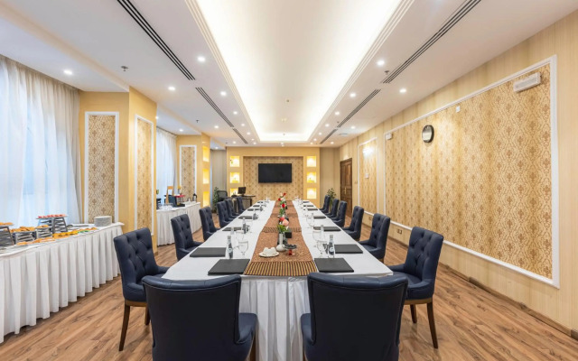 Royal Inn Al-Nokhba Hotel