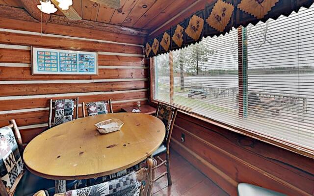 Grand Pines Cabin Number 2