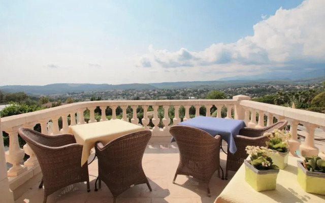 Les Cavaliers de Saint Paul B&B