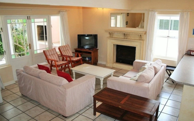 River Club Villas