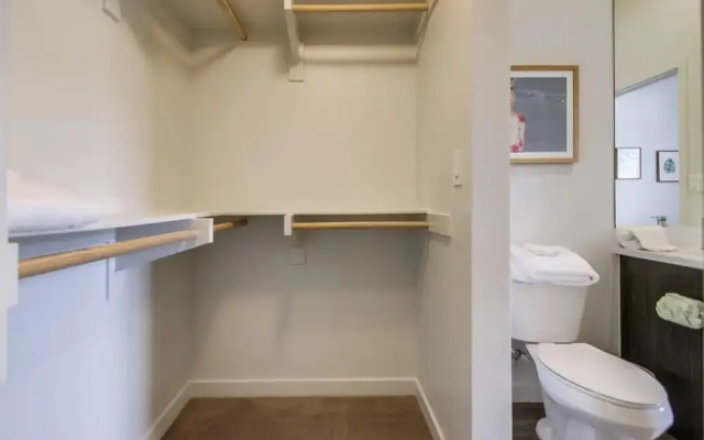 The Luxe Suites of San Marcos