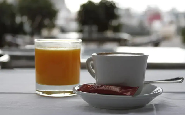 Vintage Classic 70s Boat!