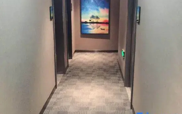 Southern Songlong Exquisite Hotel
