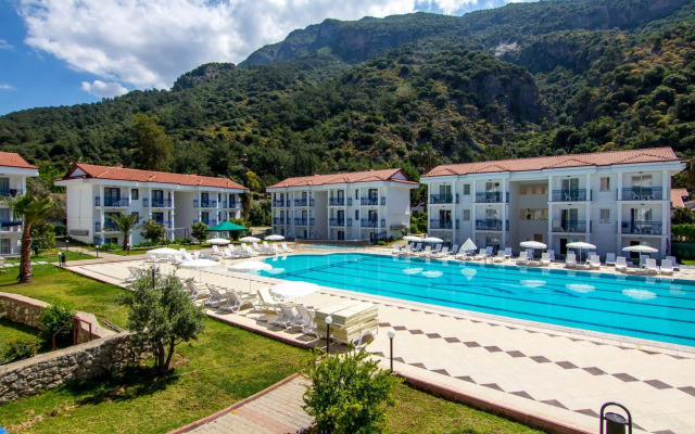 Belcekum Beach Hotel