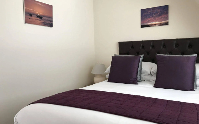 Camelia Hotel