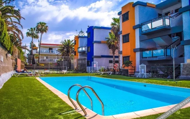 Africana Apartments