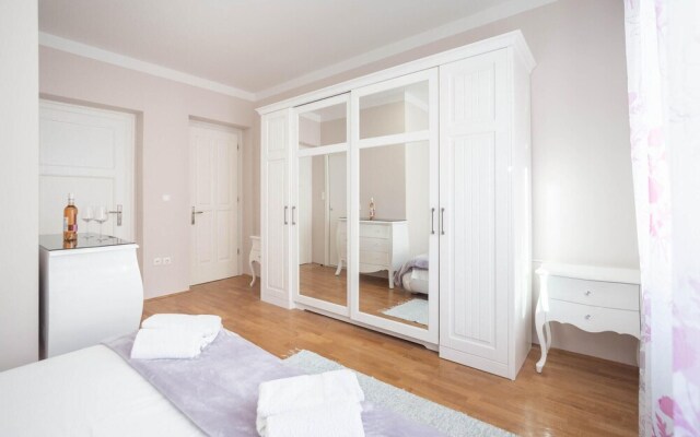 Amazing Apartment in Split With Wifi