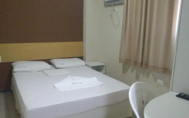 Hotel Uzi Mar