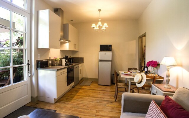Les Hauts de Condom Appartements Climatisés Venez respirez l'air Gersois Vive le Slowtourisme