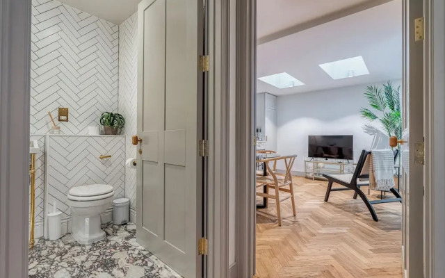 Luxury flats near Big Ben and London Eye