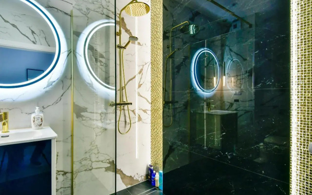 Apartament32 Golden Vip -Duże Miejsce Postojowe-