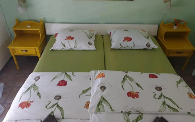Maslina House
