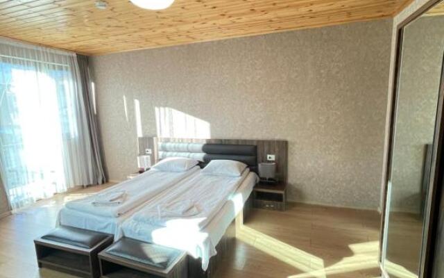 Elite House Hotel