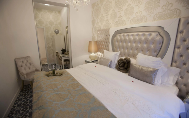 Hostal Boutique Palace - Adults Only