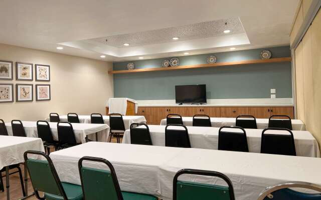 MainStay Suites John Wayne Airport by Choice Hotels
