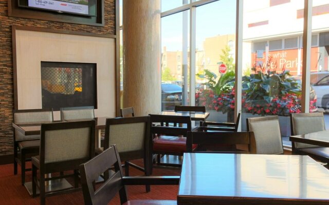 Hyatt Place Chicago-South/University Medical Center