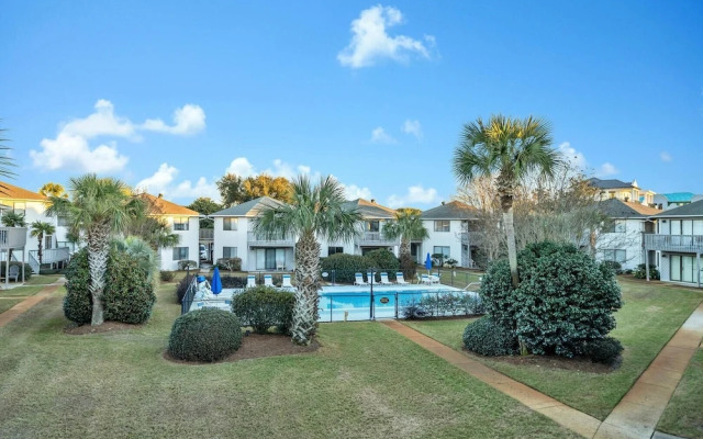 Crystal Village II, Unit 6B