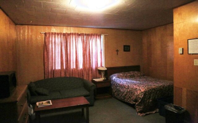 Uptown Motel
