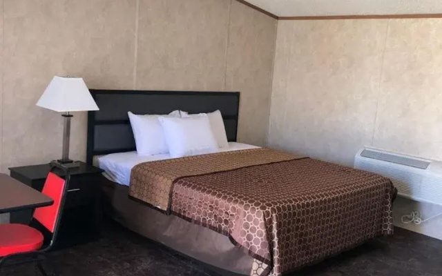 Monahans Country Inn
