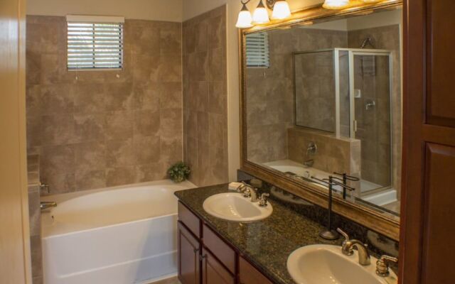 Bella Piazza 904 - 527