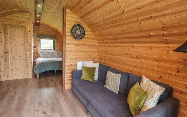 Dryfe Lodge