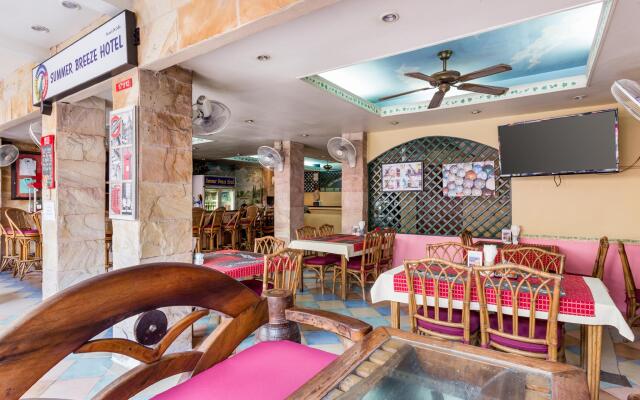 Summer Breeze Hotel