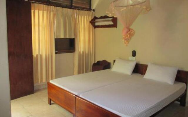 Thilanka Beach Resort