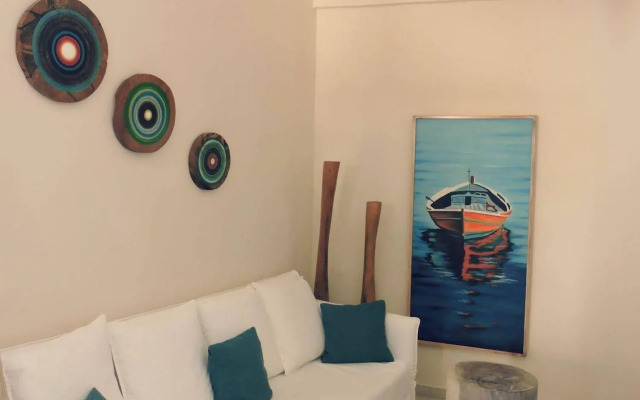 Troulakis Beach Hotel