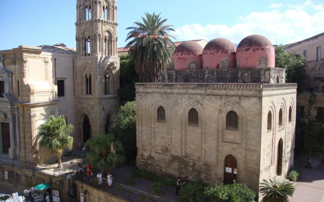 Arimatea Accommodations