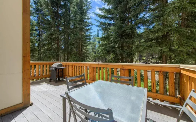 Therriault Pass Sanctuary 6ppl