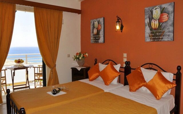 Mazis Apartments