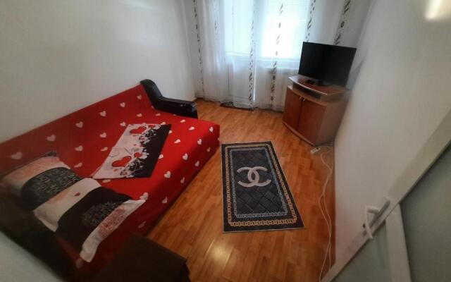 Apartament Et2 Strada Rozelor