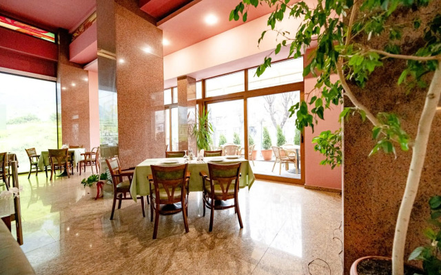 Hotel Rivulus