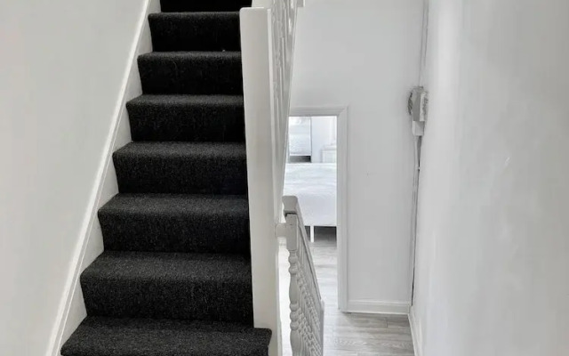 New House 5 rooms 3 bath