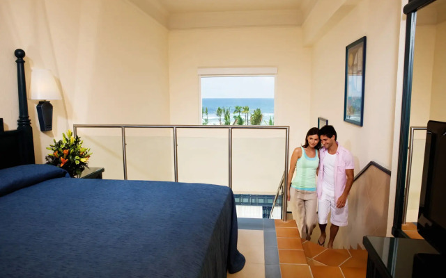 Hotel Riu Emerald Bay - All Inclusive