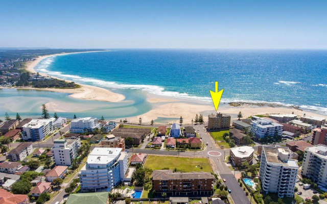 Tasman Towers - Unit 13