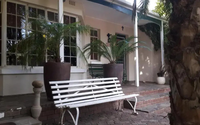 Mavilla Stellenbosch B&B