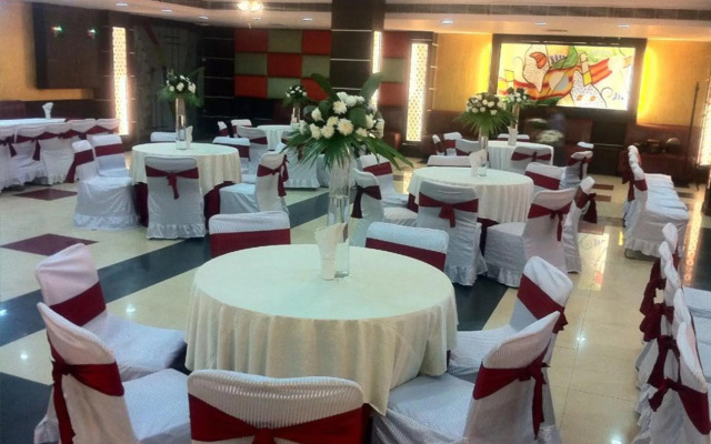 OYO Premium Near Fortis Faridabad