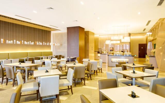 Holiday Inn Express Shanghai Jinsha by IHG
