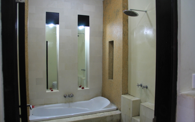 Stana Puri Gopa Hotel